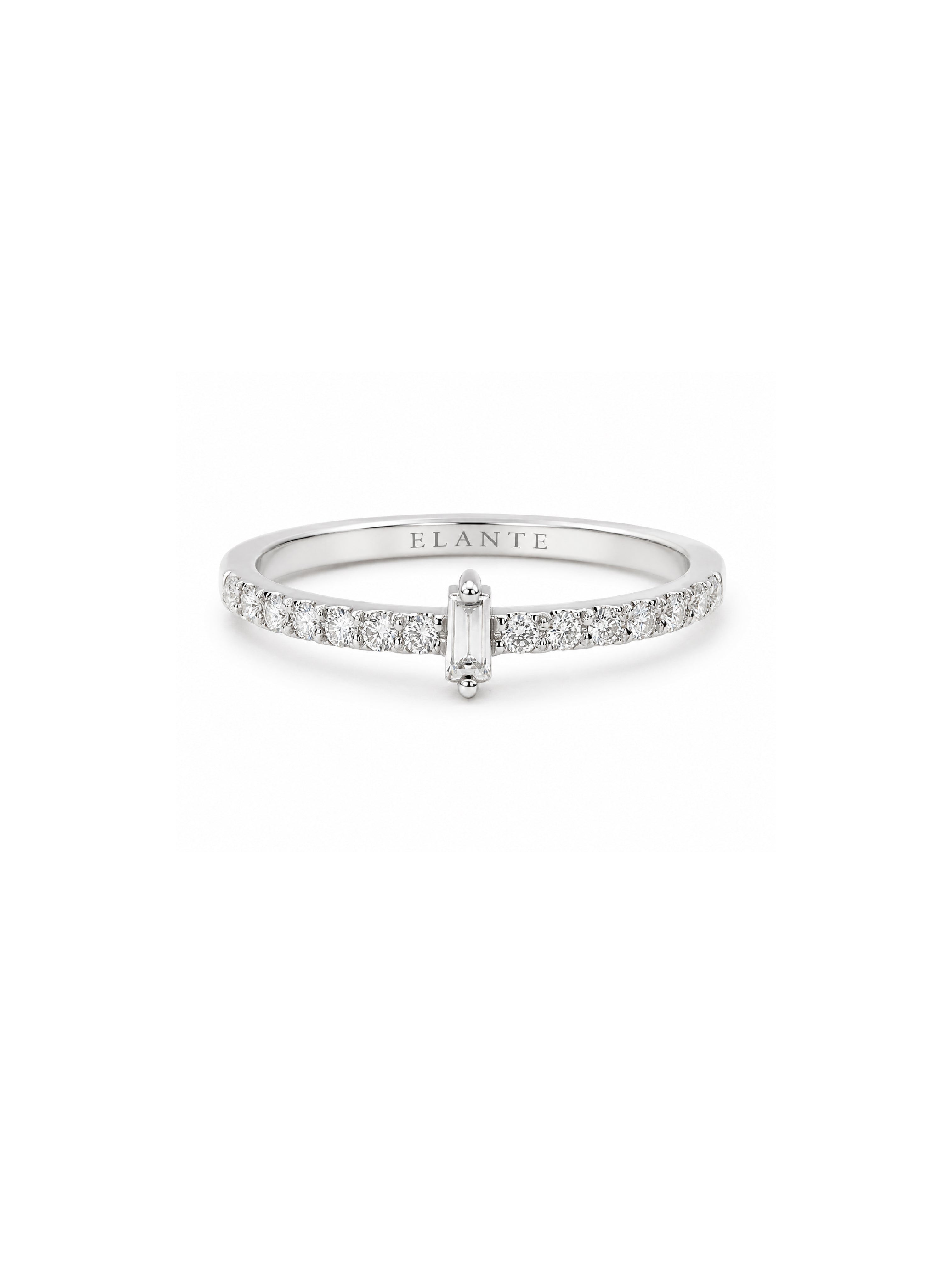 Regal Linea Lab Grown Diamond Ring