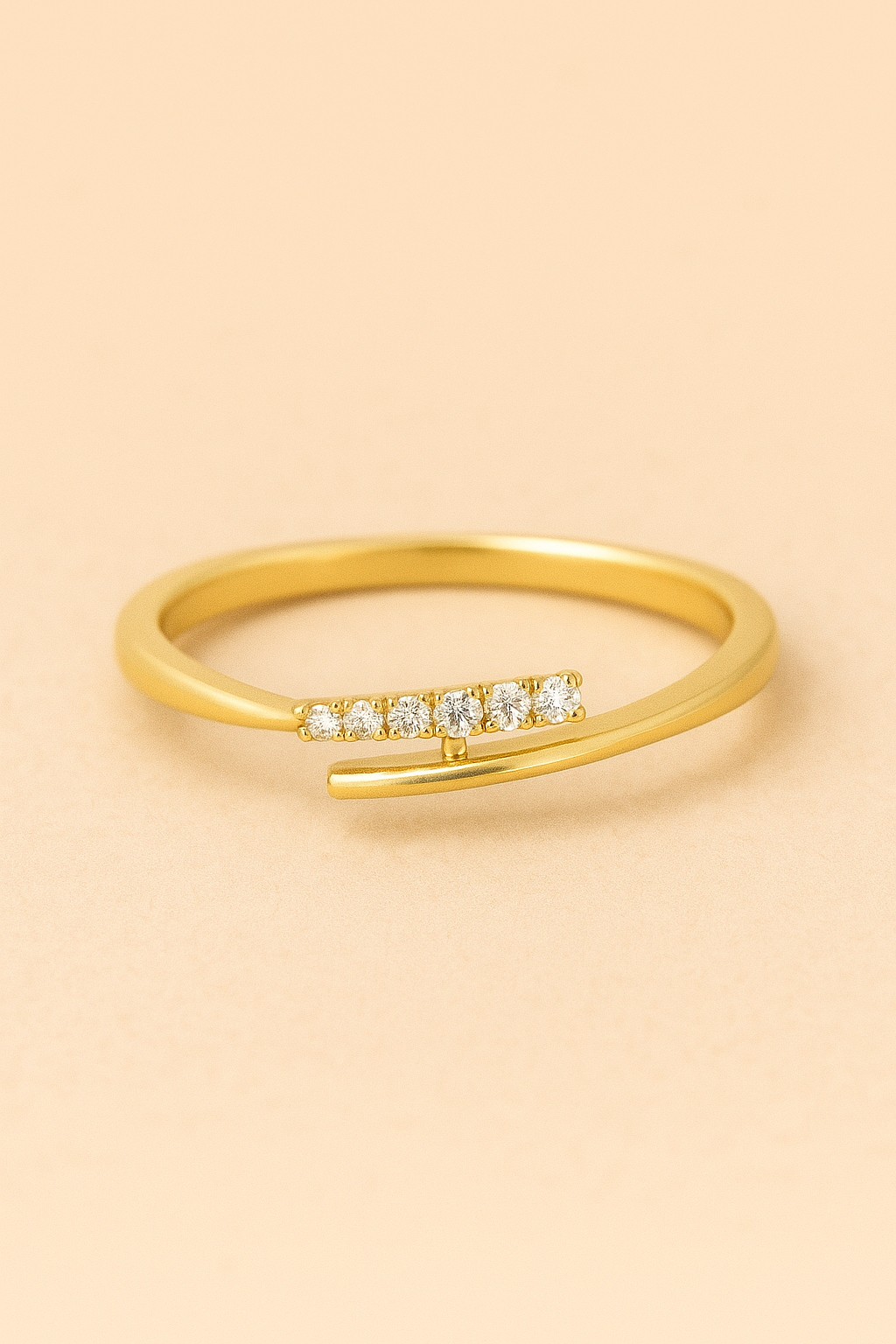 Eterno Linea Lab Grown Diamond Ring