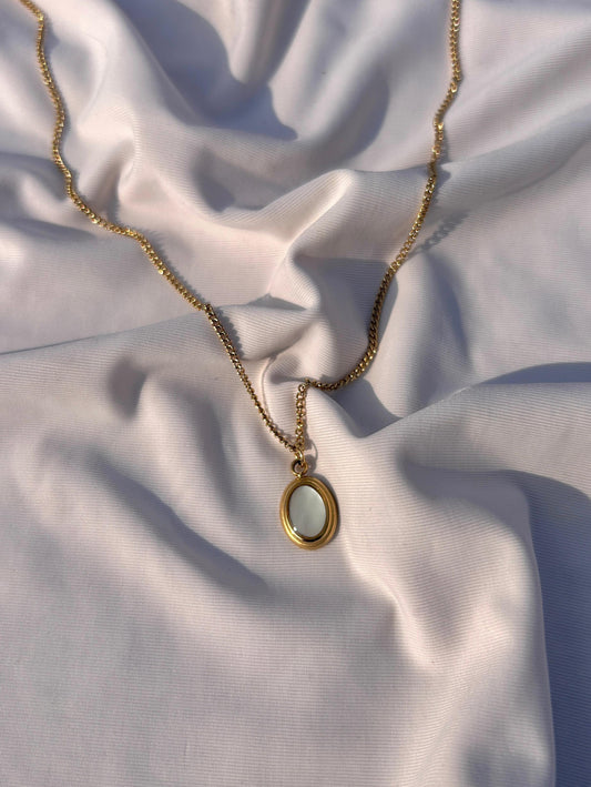 Stone Oval Pendant
