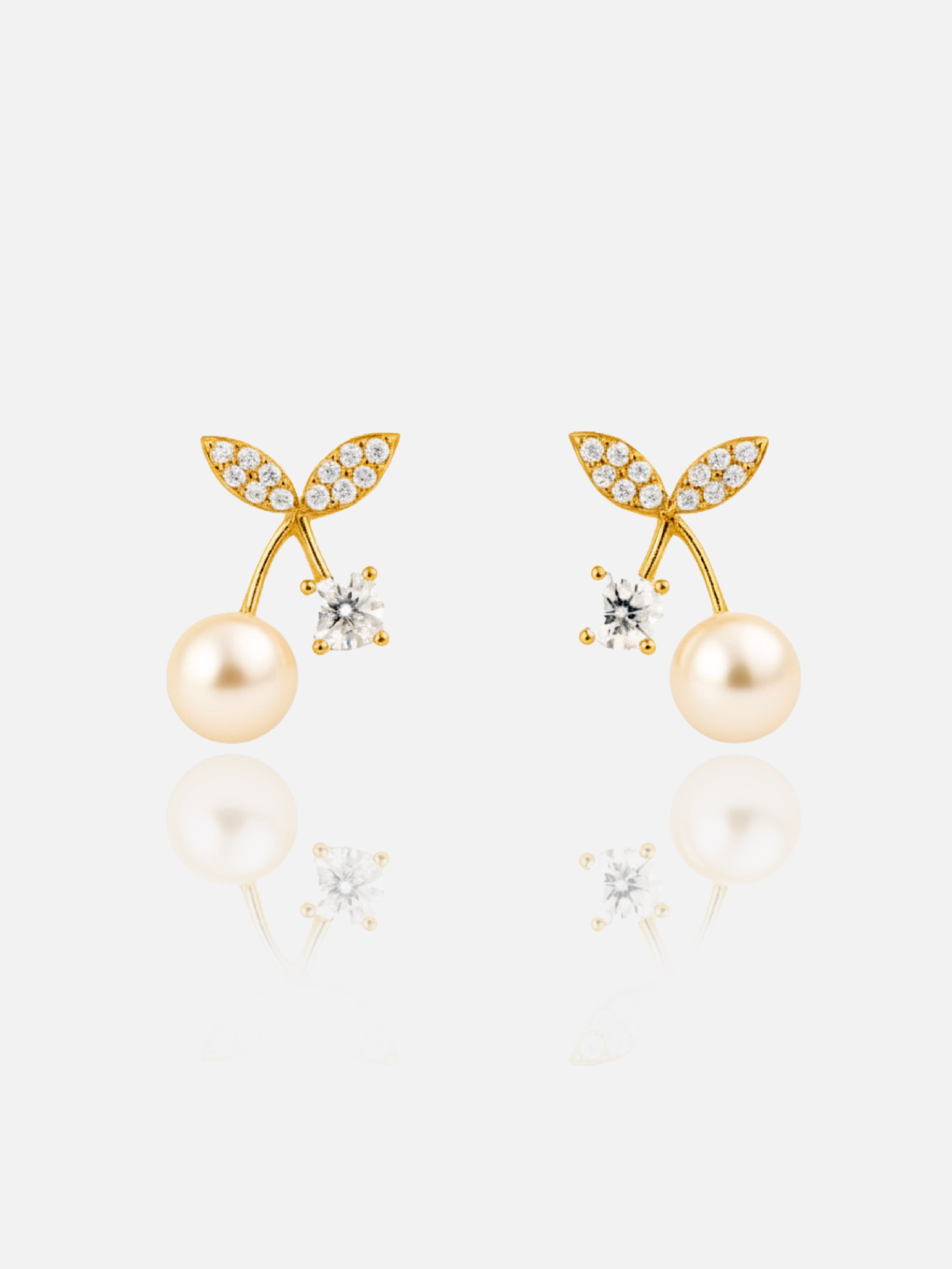 Cherie Leaf Pearl Studs
